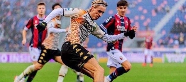 状态不佳！爱德华兹11中3得到15分5失误