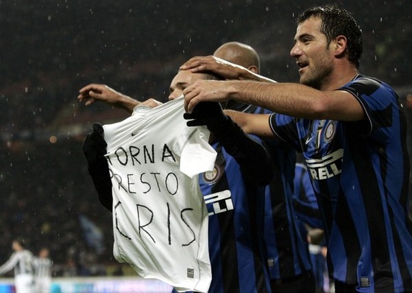 尤尔曼德：药厂的表现太差了；格里马尔多带着伤从国家队回来（尤尔曼德痛批药厂状态低迷，格里马尔多带伤从国家队归来）